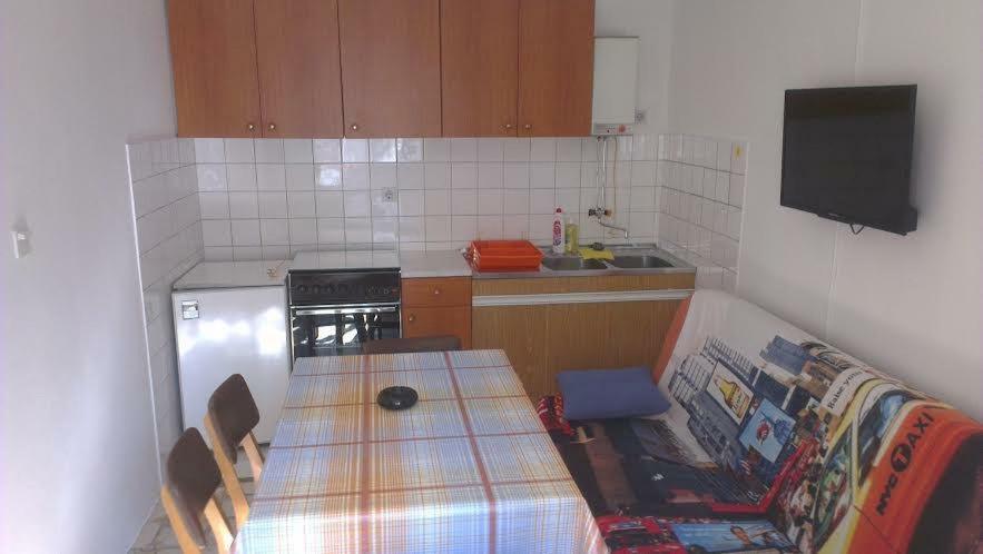Jure Erceg Apartment Starigrad Paklenica Exteriör bild